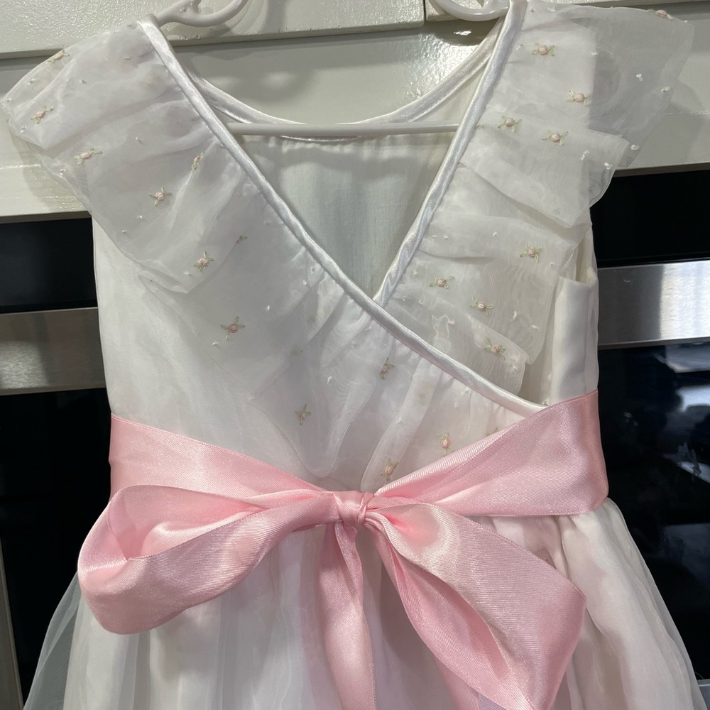Strasburg Dress Heirloom White Organza Size 5 Flower Girl Special Occasion NWT